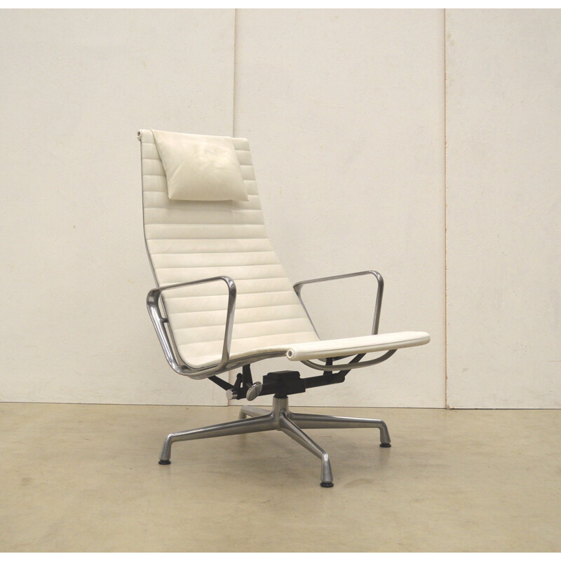 Vintage lounge chair EA 124 by Charles Eames for Vitra