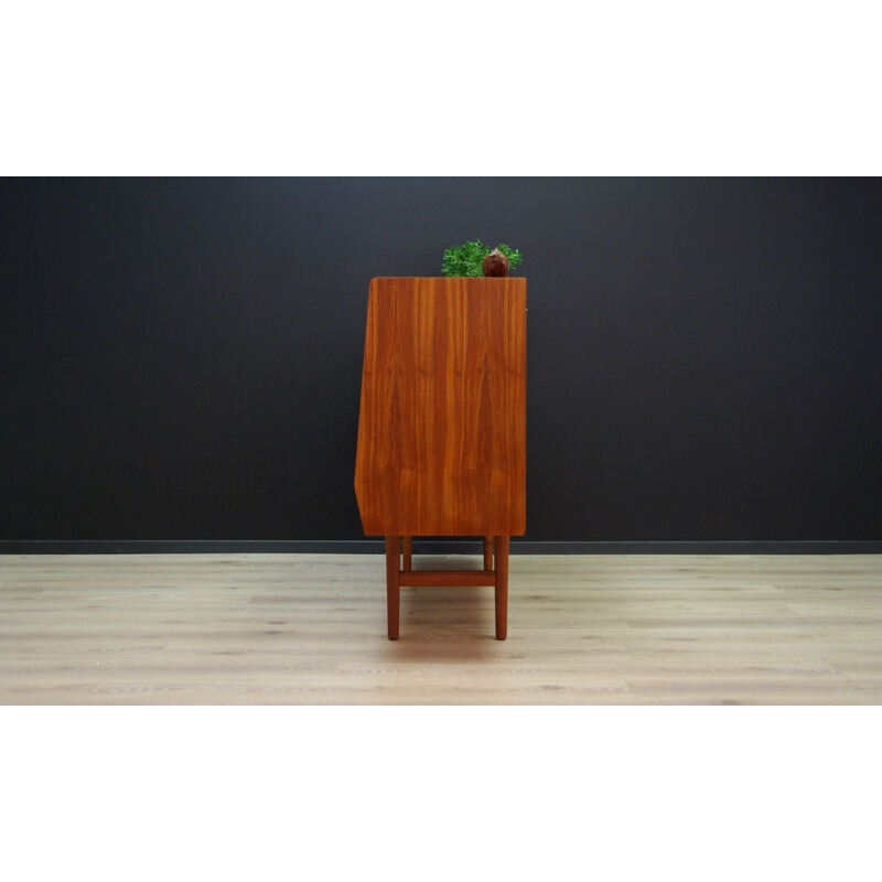 Vintage Danish highboard in teak