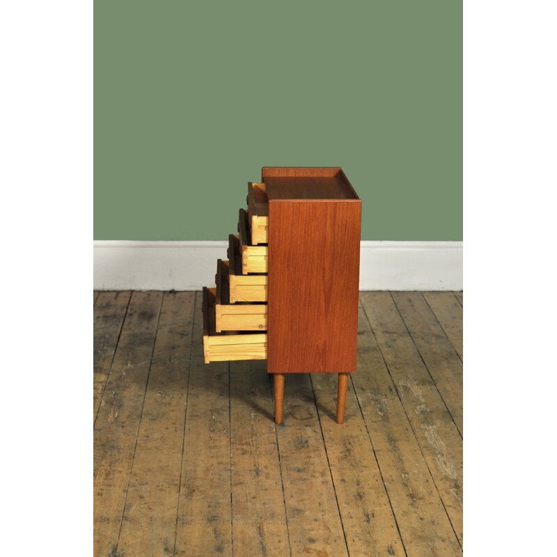 Vintage Scandinavian chest of drawers in teak