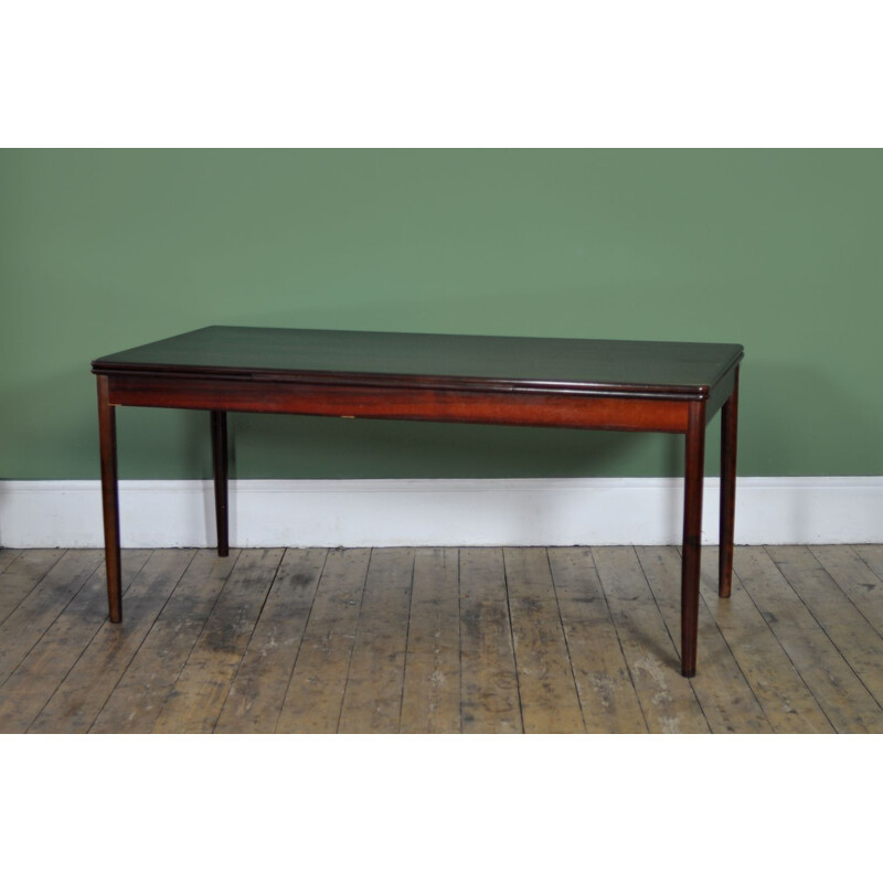 Vintage extendable dining table in rosewood