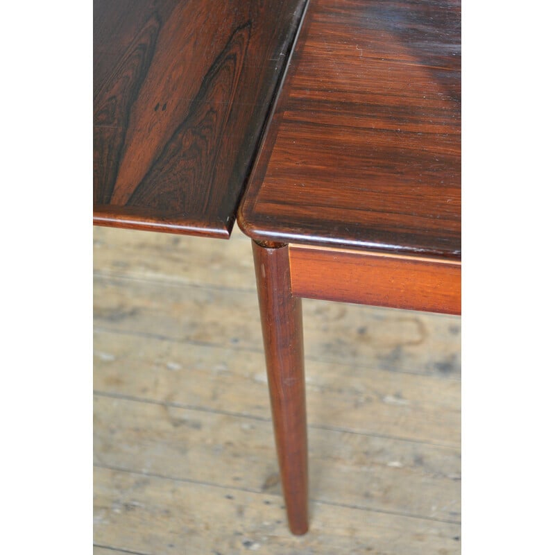Vintage extendable dining table in rosewood