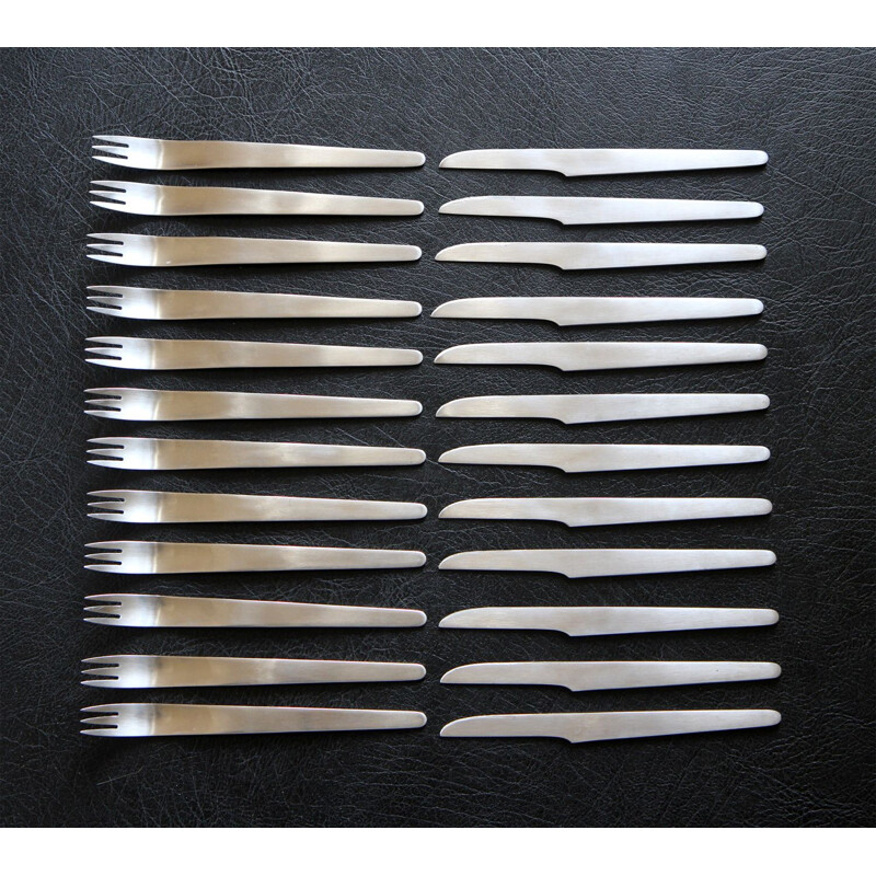Set of 12 flatwares by Arne Jacobsen for Michelsen