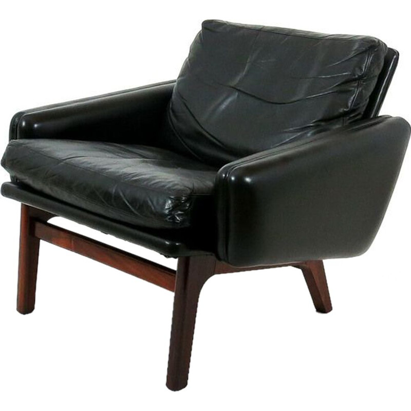 Vintage Danish armchair in leather and rosewood by Leif Hansen