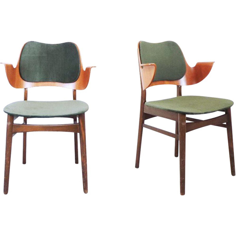 Set of 2 vintage Scandinavian 107 armchairs by Hans Olsen