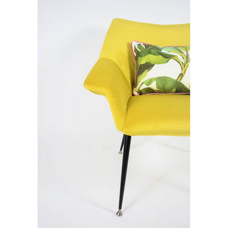 Vintage Shell armchair in yellow velvet