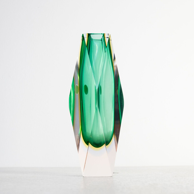 Vase vert en verre de Murano par Luigo Mandruzzato