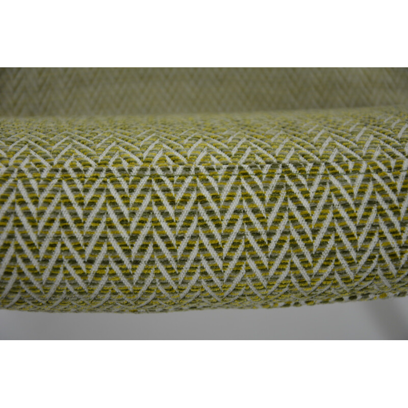 Fauteuil vintage en tissu chevron vert et jaune et teck 1950