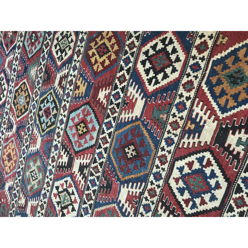 Vintage Turkish Kilim rug