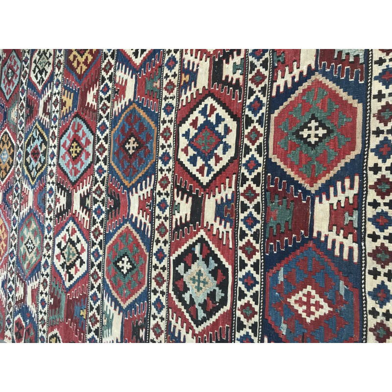 Vintage Turkish Kilim rug