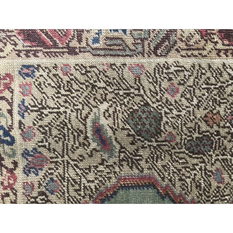 Vintage Turkish rug in wool