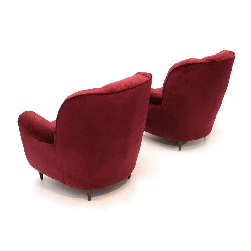 Set of 2 vintage Italian armchairs in red velvet