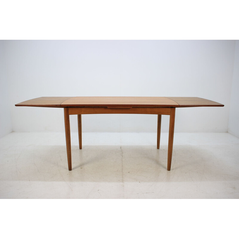 Vintage danish teak extendable table 1960