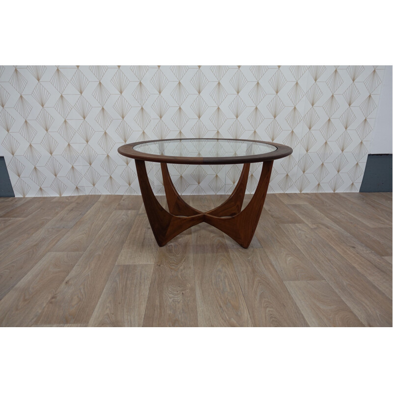 Roung vintage Astro table by Gplan in glass and teak 1960