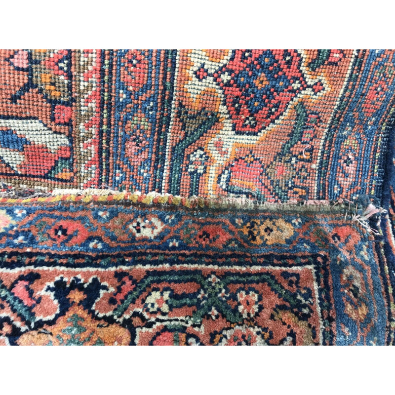 Vintage sarogh style Iranian carpet in wool and cotton 1930