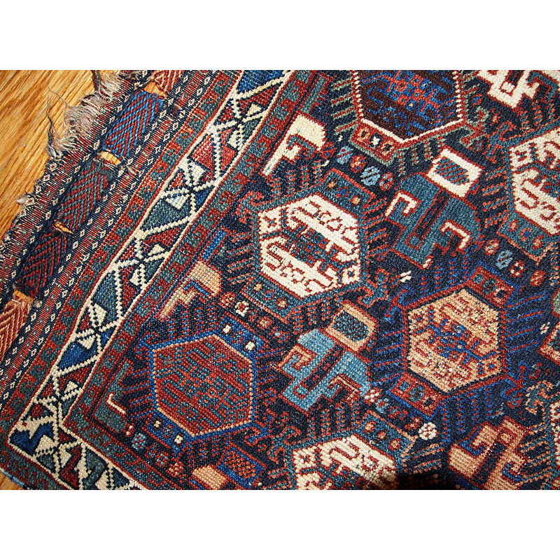 Vintage persian rug in blue and red wool 1930