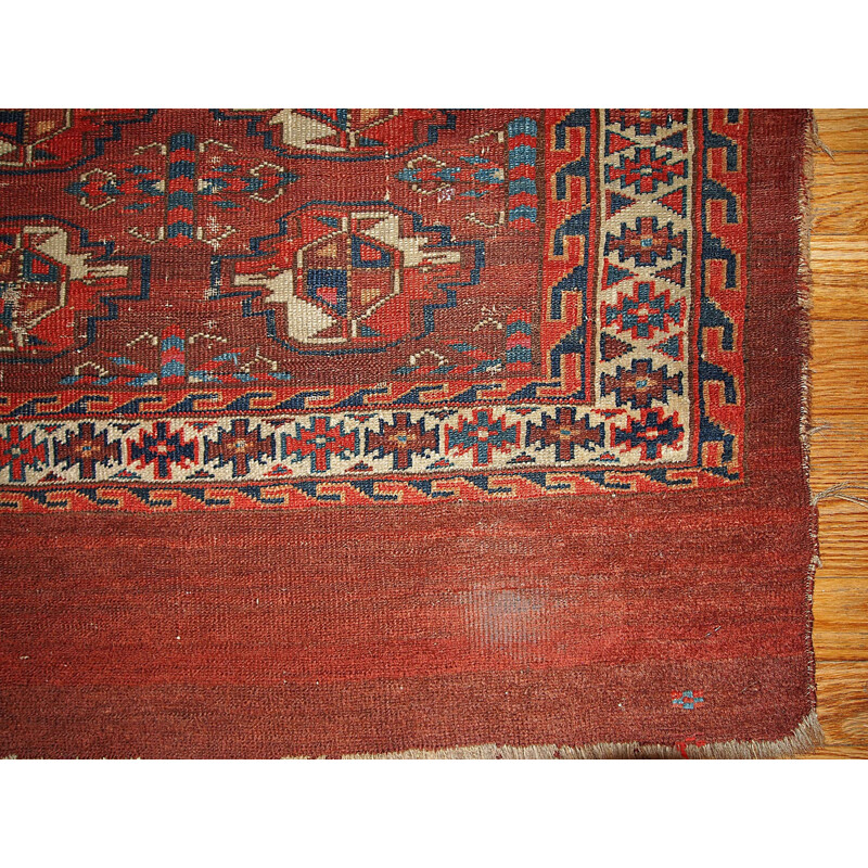 Tapis vintage Yomud artisanal turk en laine rouge