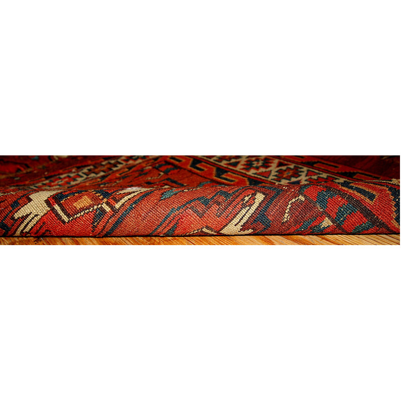 Tapis vintage Yomud artisanal turk en laine rouge