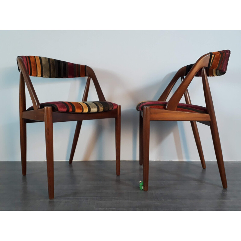 Set of 4 vintage chairs for Schou Andersen Moblefabrik in teak and fabric