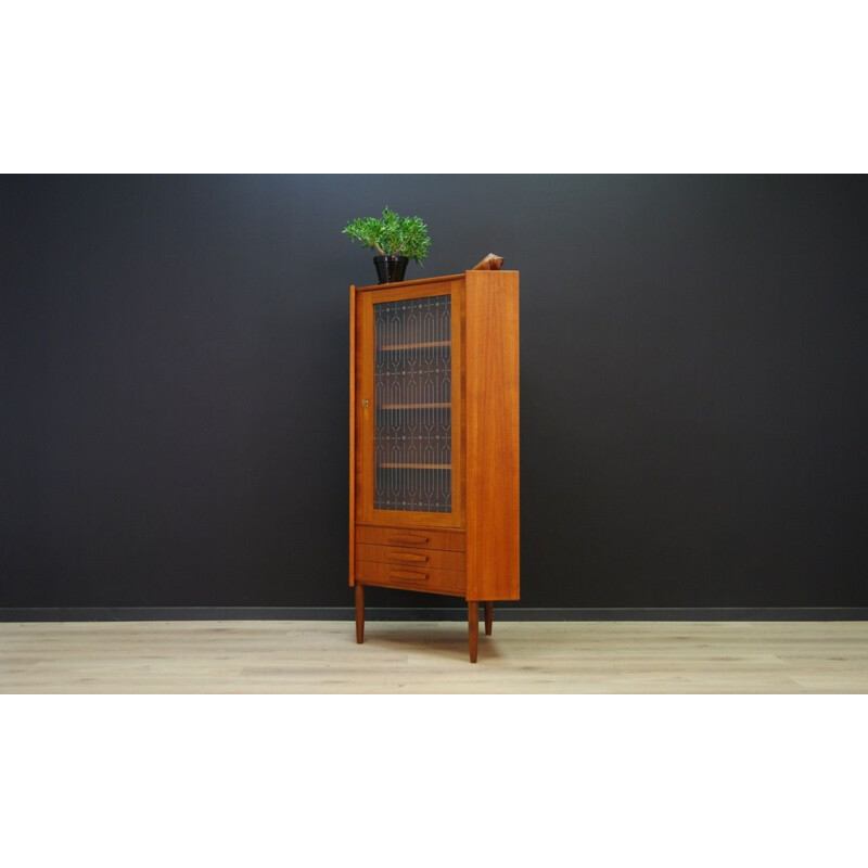 Vintage corner cabinet in teak by P Rimme