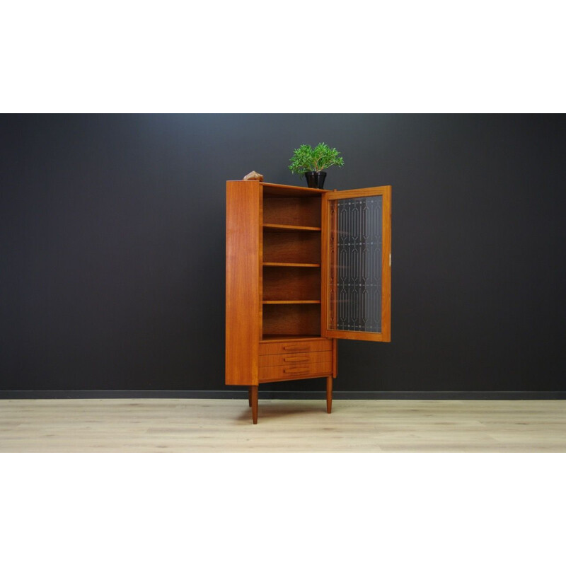 Vintage corner cabinet in teak by P Rimme