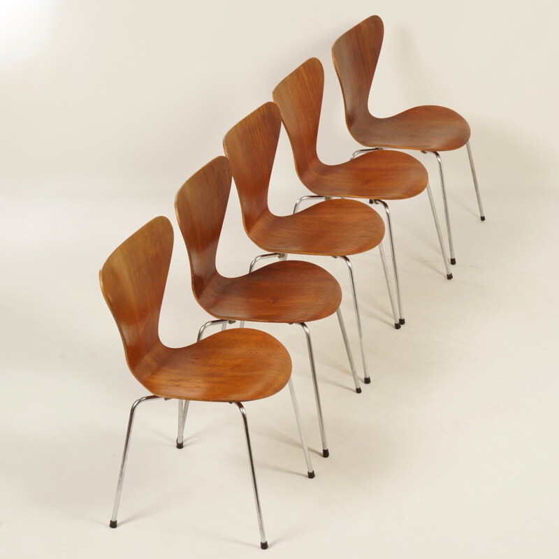 Suite de 5 chaises à manger "Butterfly" en teck de Arne Jacobsen pour Fritz Hansen
