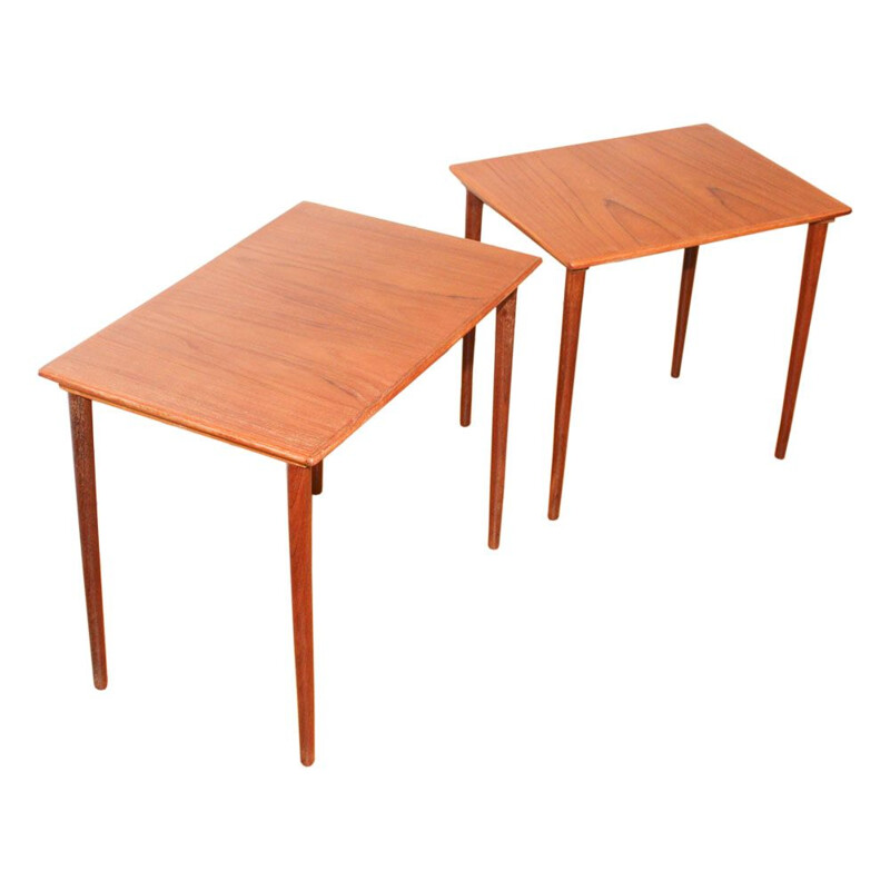 Set of 2 vintage Danish nesting tables in teak