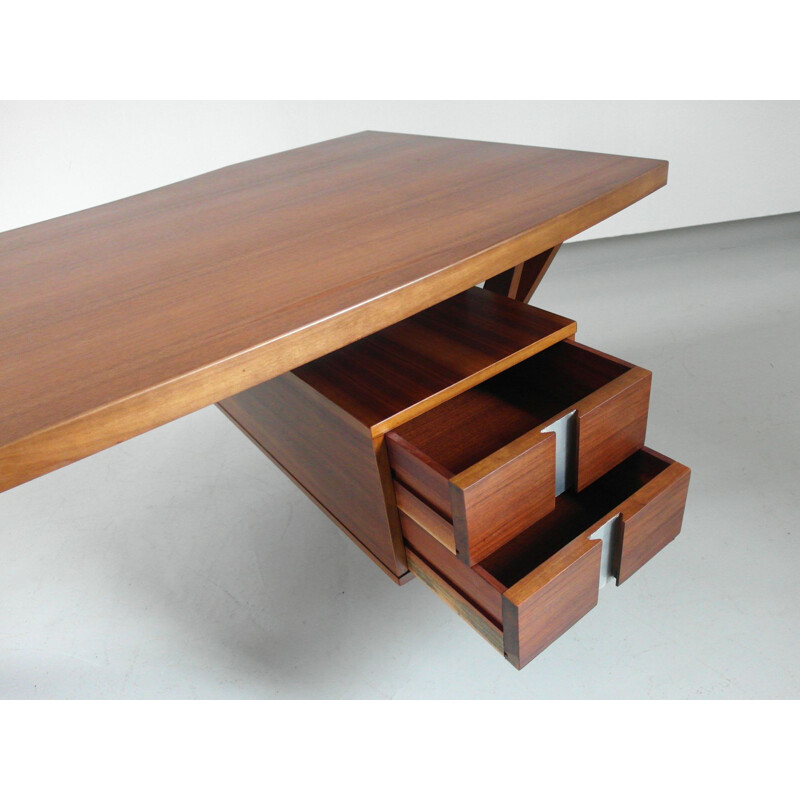 Vintage Italian executive desk in walnut by Ico Parisi for Mim Roma