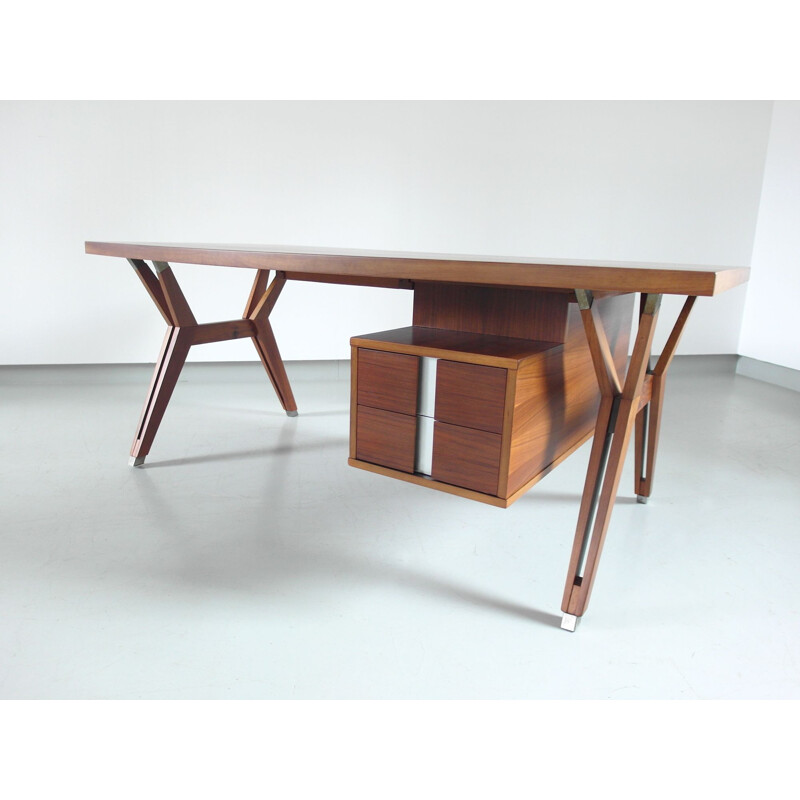 Vintage Italian executive desk in walnut by Ico Parisi for Mim Roma