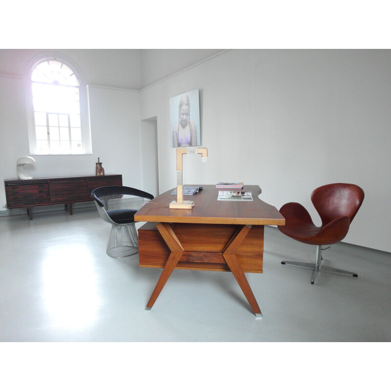 Vintage Italian executive desk in walnut by Ico Parisi for Mim Roma