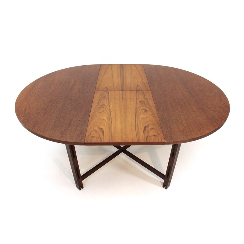 Vintage italian dining table with circular top in teakwood 1960