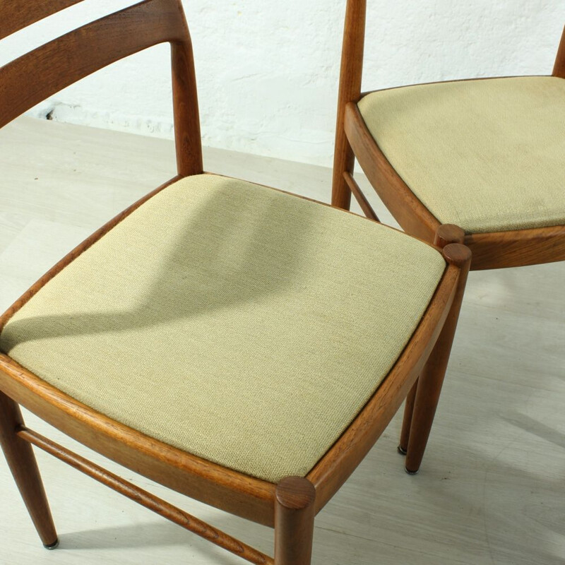 Set of 4 vintage dining chairs for Bramin by H.W. Klein in teak