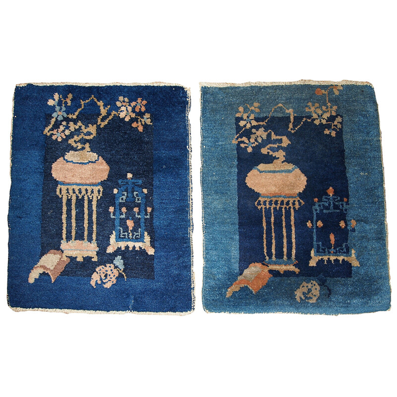 Paire de tapis vintage tissés main par Peking Chinese en laine bleu