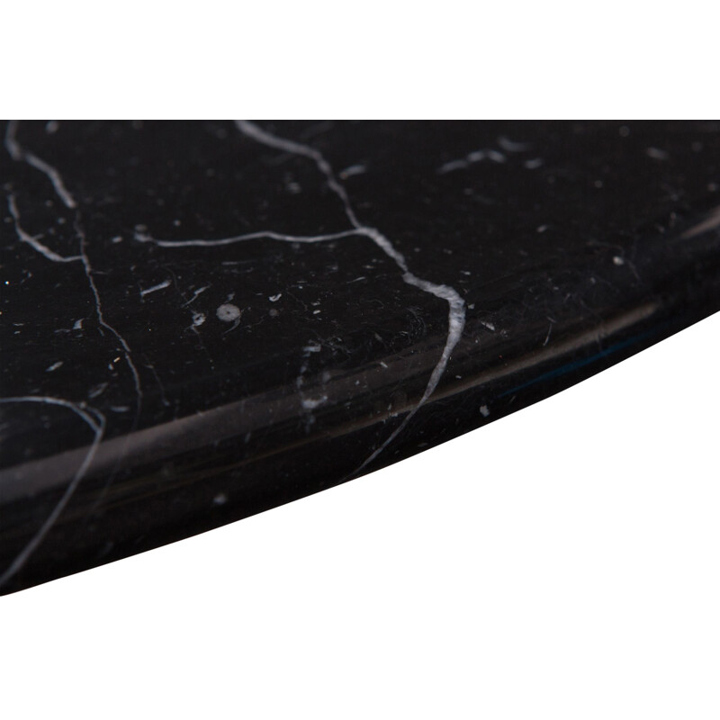 Table vintage Eros en marbre noir par Mangiarotti Eros 1971