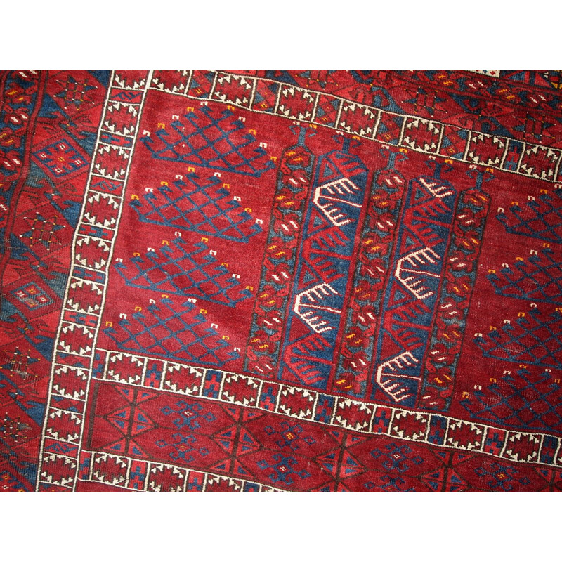 Vintage handmade Turkmen Engsi rug