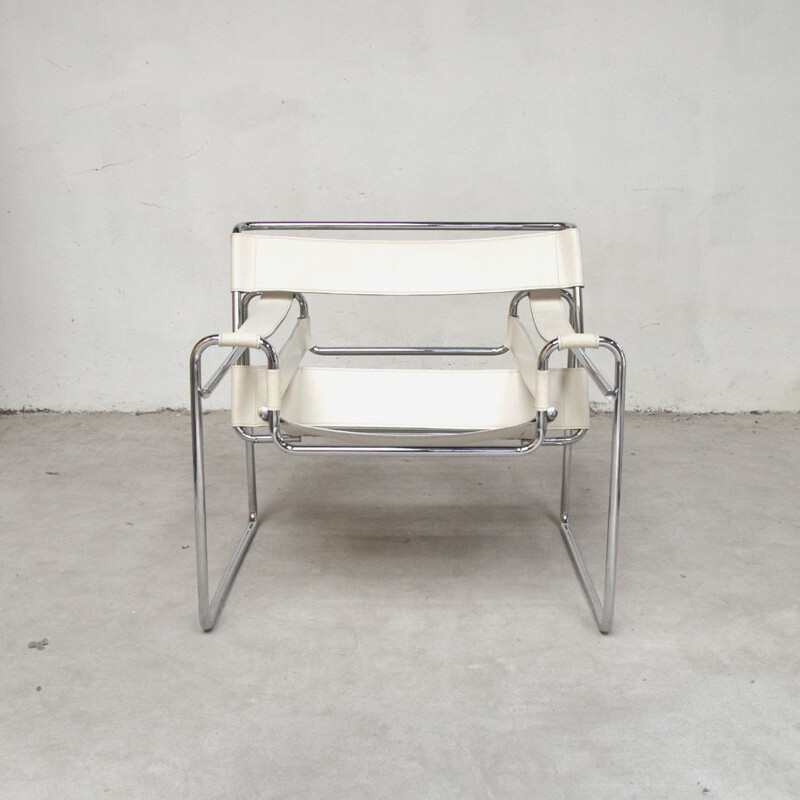 Vintage armchair "Wassily" in chromed metal by Marcel Breuer