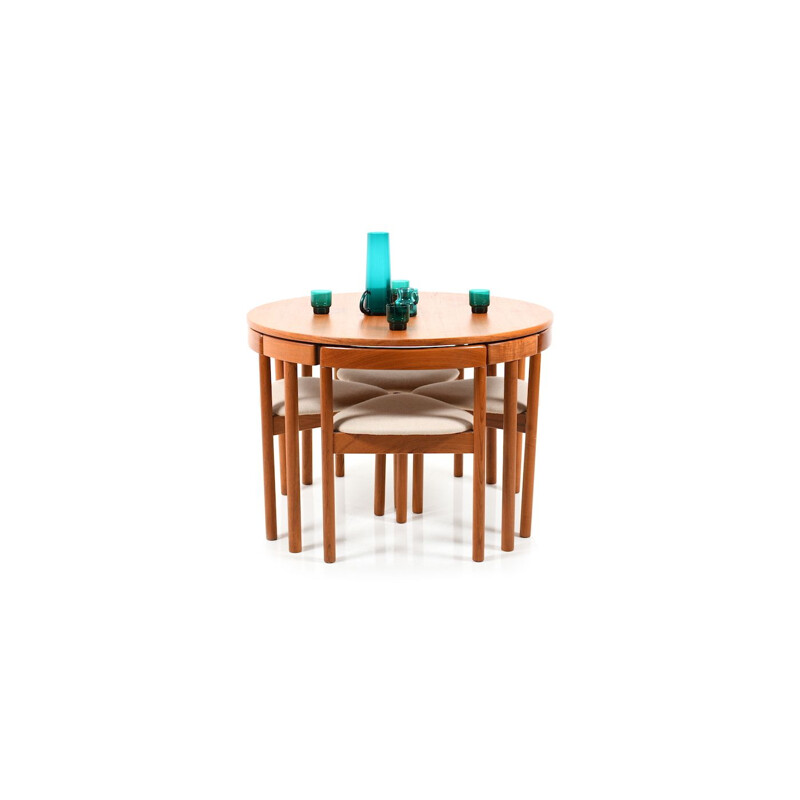 Vintage Scandinavian dining in teak