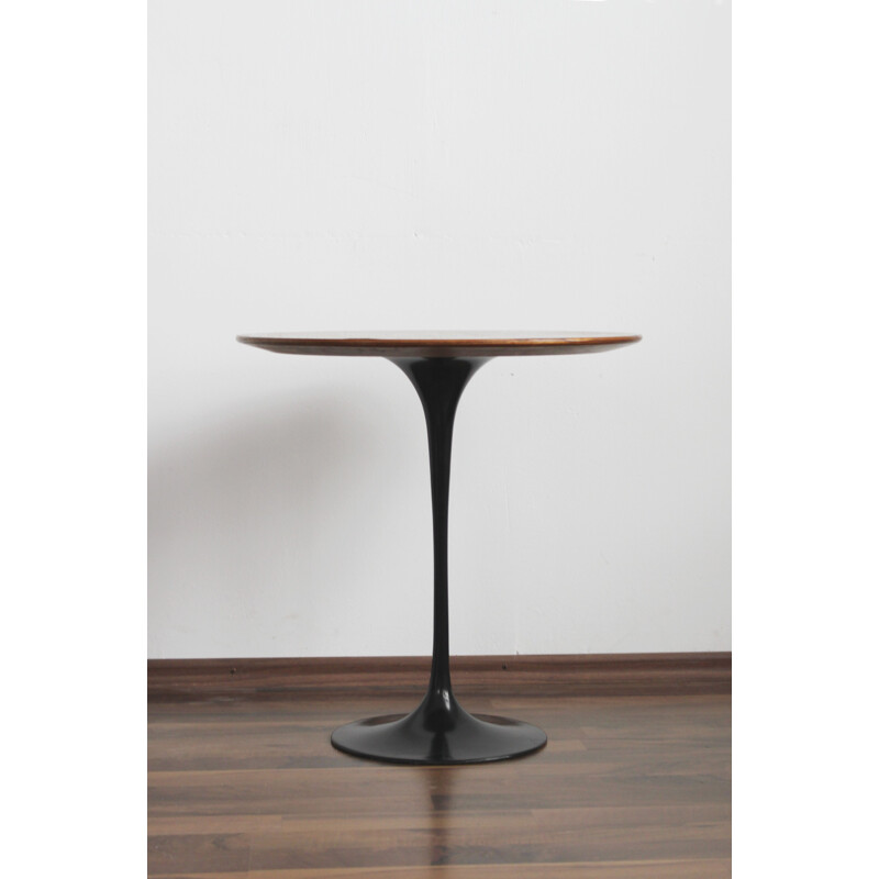 Vintage Tulip side table by Eero Saarinen for Knoll International