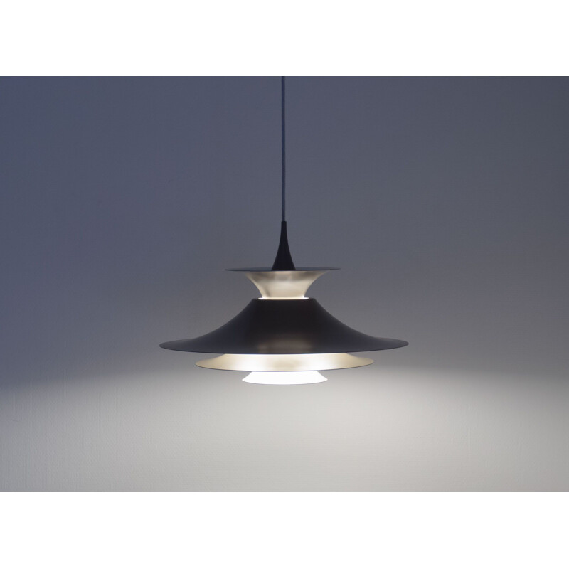 Vintage pendant lamp "Radius I" by Erik Balslev pour Fog & Mørup