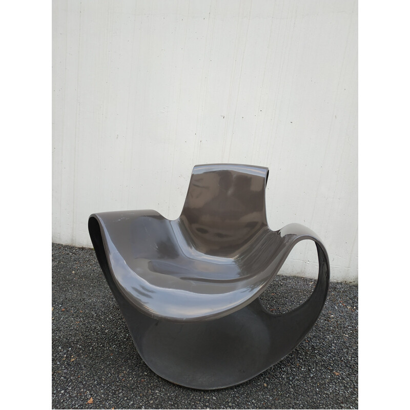 Black Albatros armchair by Danielle Quarante