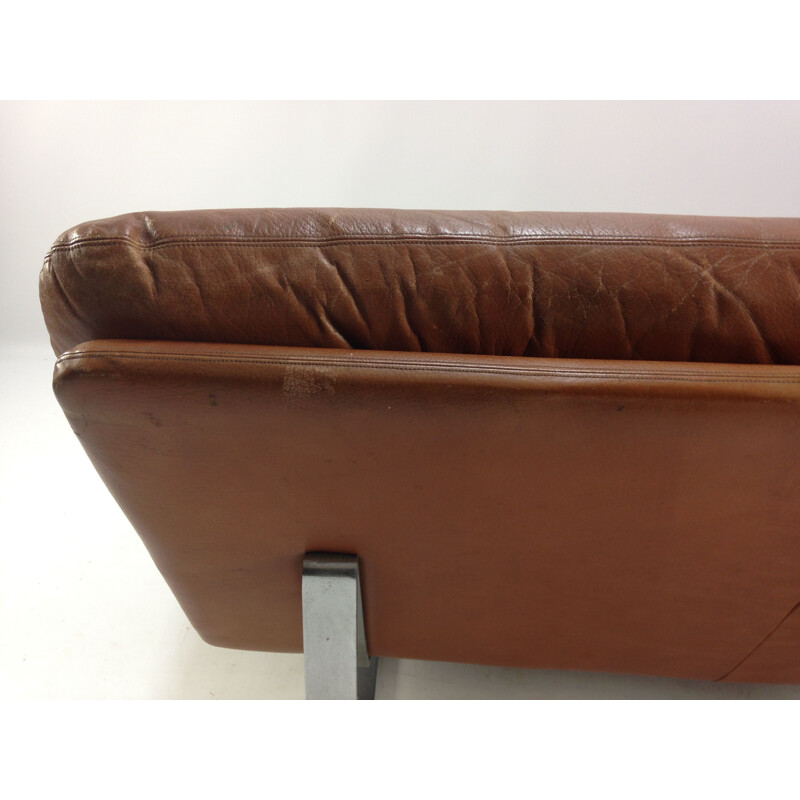 Vintage brown leather sofa by Kho Liang Le for Artifort