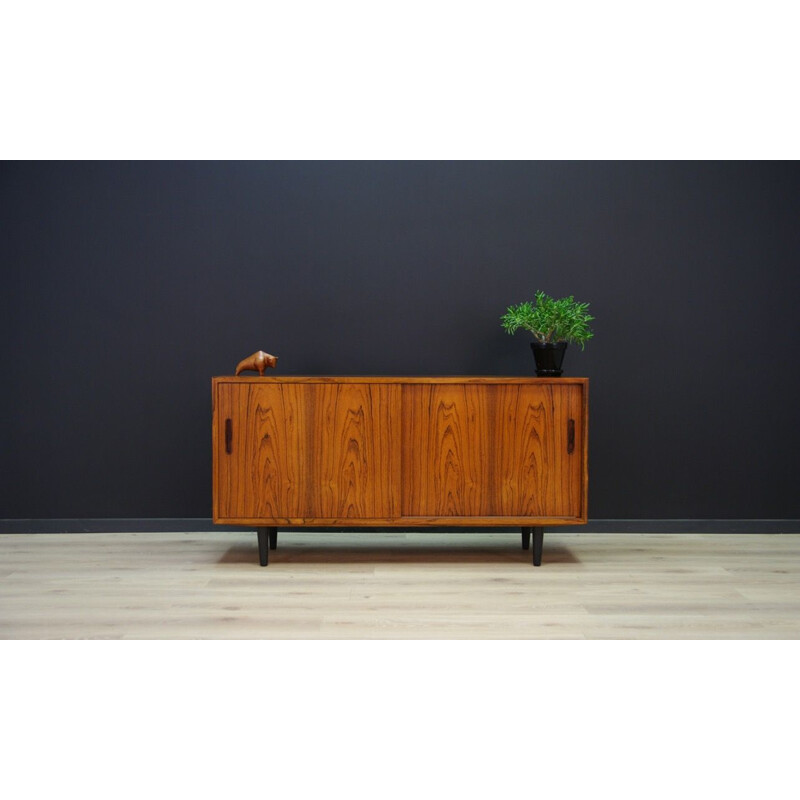 Vintage rosewood cabinet by Hundevad