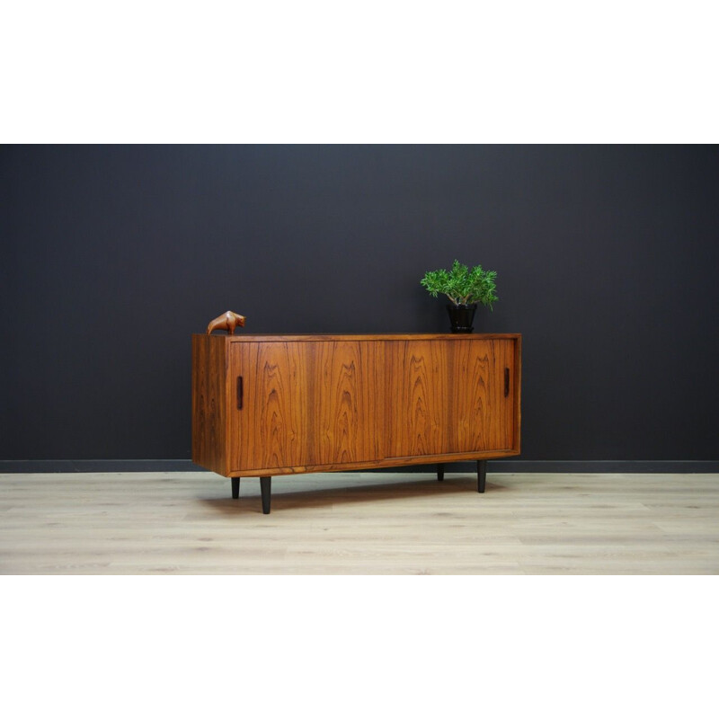 Vintage rosewood cabinet by Hundevad