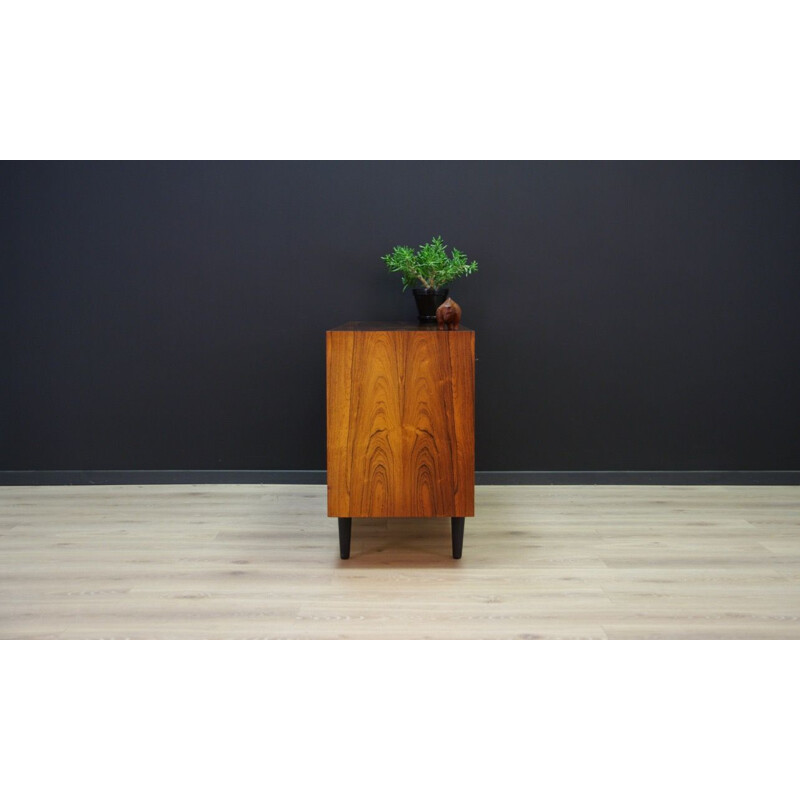 Vintage rosewood cabinet by Hundevad