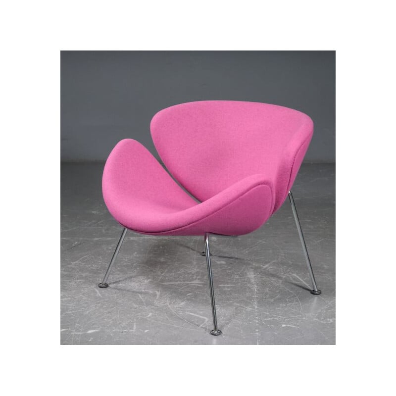 Vintage pink armchair "Orange Slice" by Pierre Paulin for Artifort