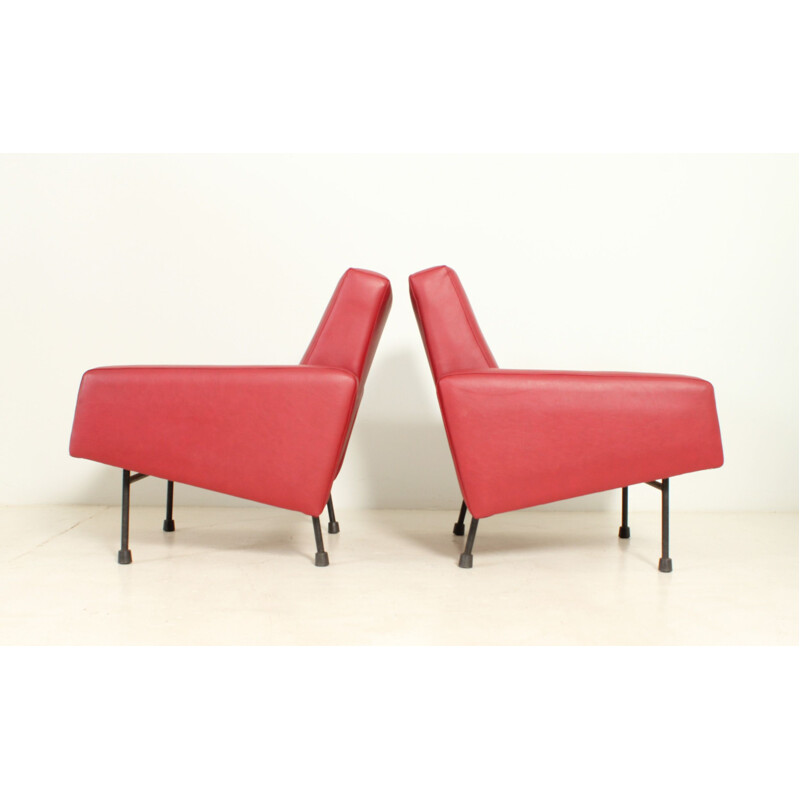 Paire de fauteuils vintage rouge G10 pour Airbone en vynil et métal