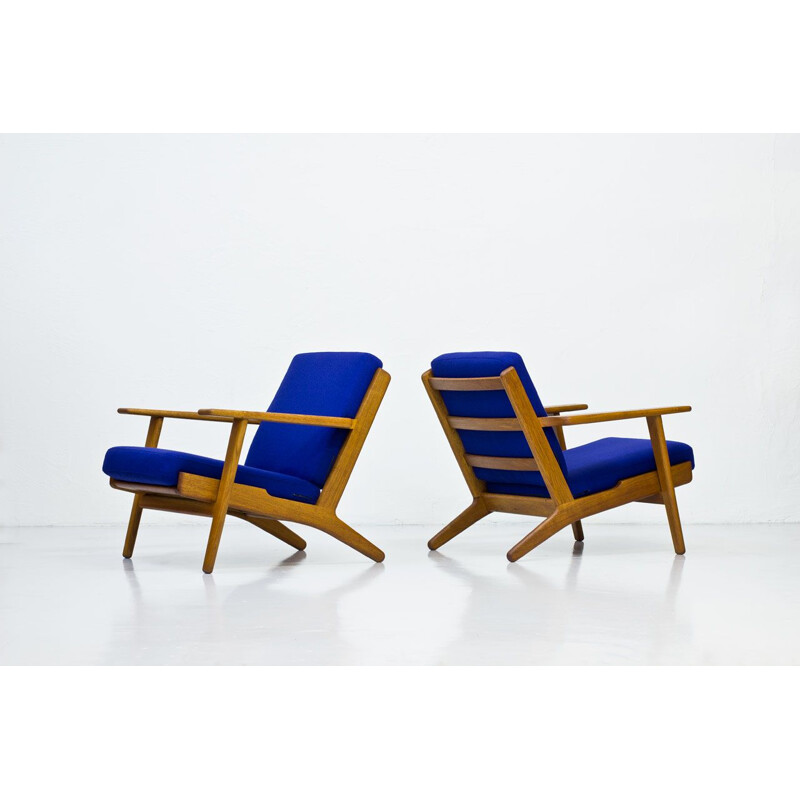 Set of 2 vintage armchairs GE-290 by Hans Wegner for Getama