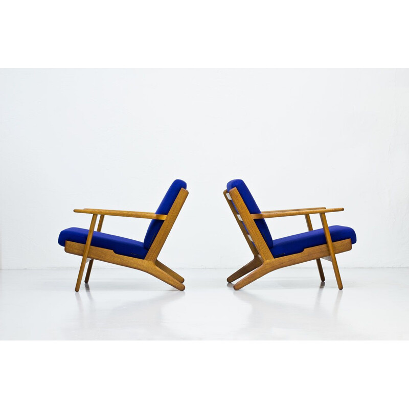 Set of 2 vintage armchairs GE-290 by Hans Wegner for Getama