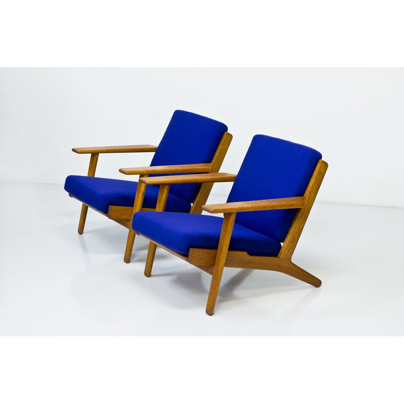 Set of 2 vintage armchairs GE-290 by Hans Wegner for Getama