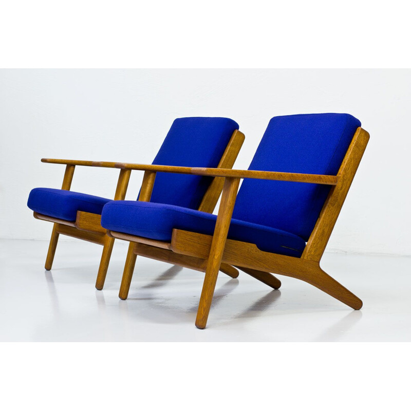 Set of 2 vintage armchairs GE-290 by Hans Wegner for Getama