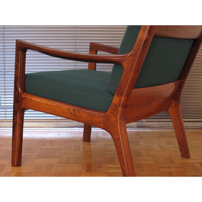 Fauteuil vintage en palissandre Ole Vonscher